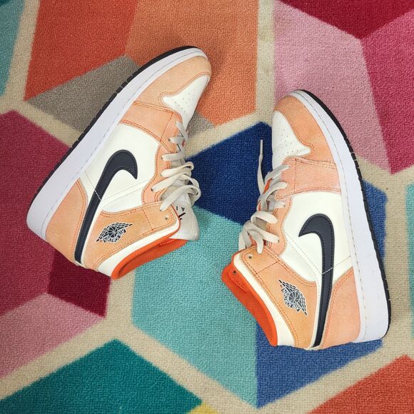 Nike Air Jordan 1 Mid Sneakers Team Orange / Black DV1336-800 GS 6.5Y - Picture 5 of 7